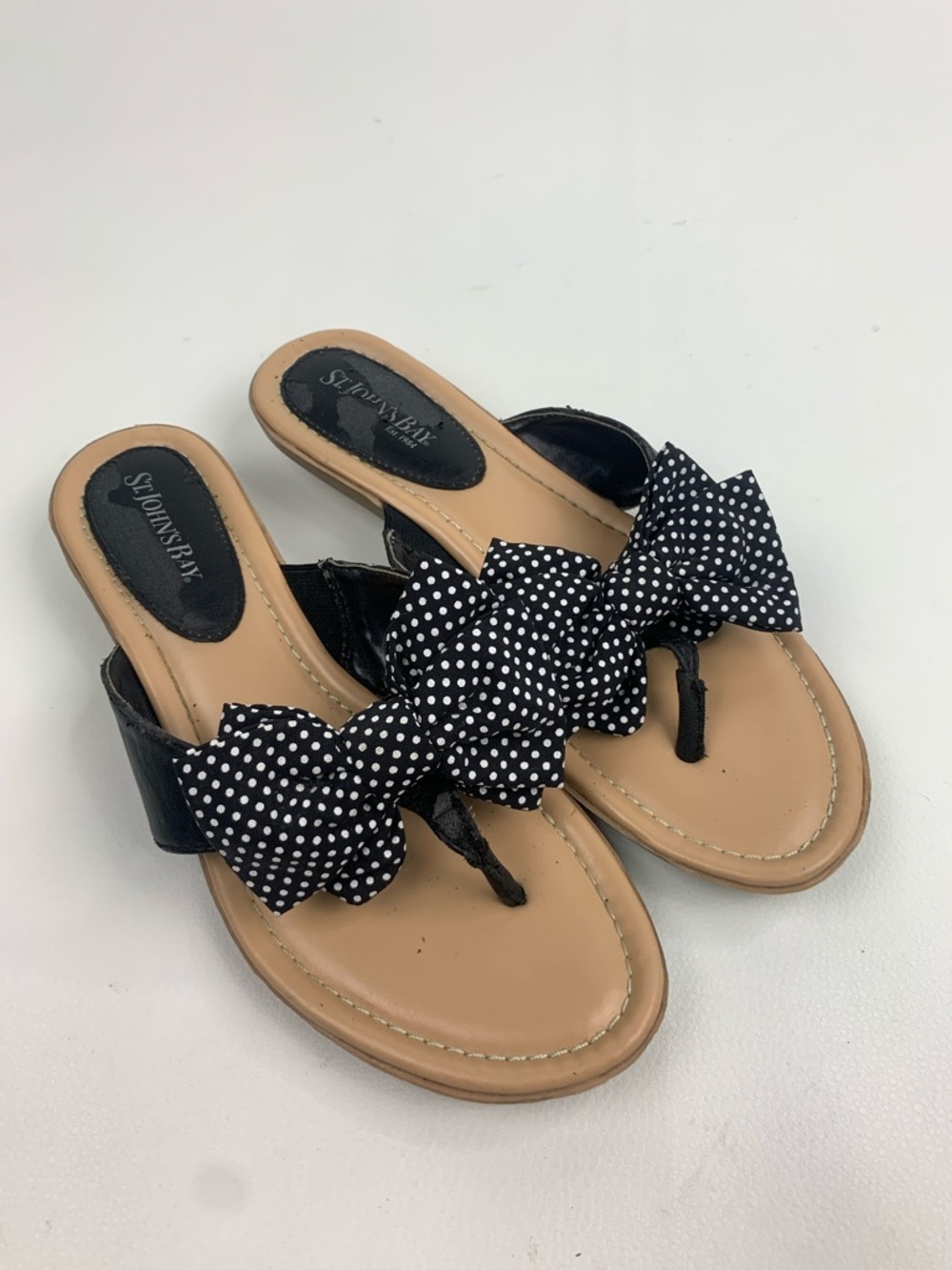 St. John's Bay Black Polka Dot Bow Thong Sandals